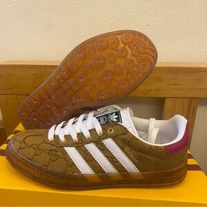 Adidas Women's Athletic Shoes - Brown and White